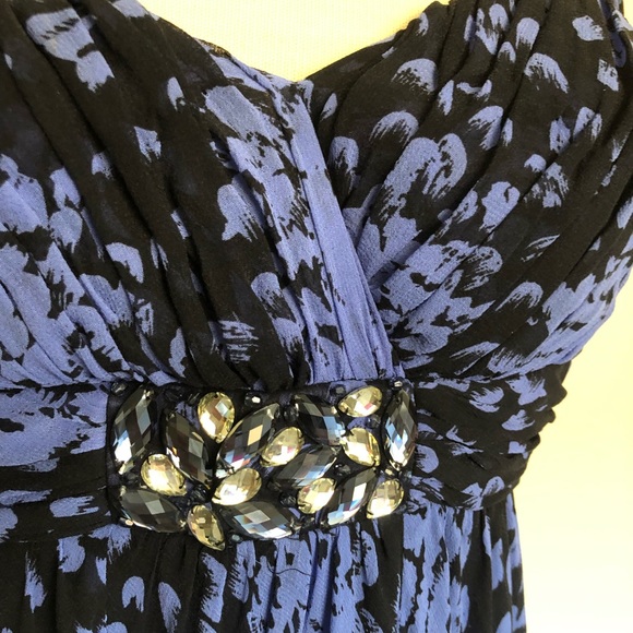 Elegant Blue Dress - Picture 5 of 8